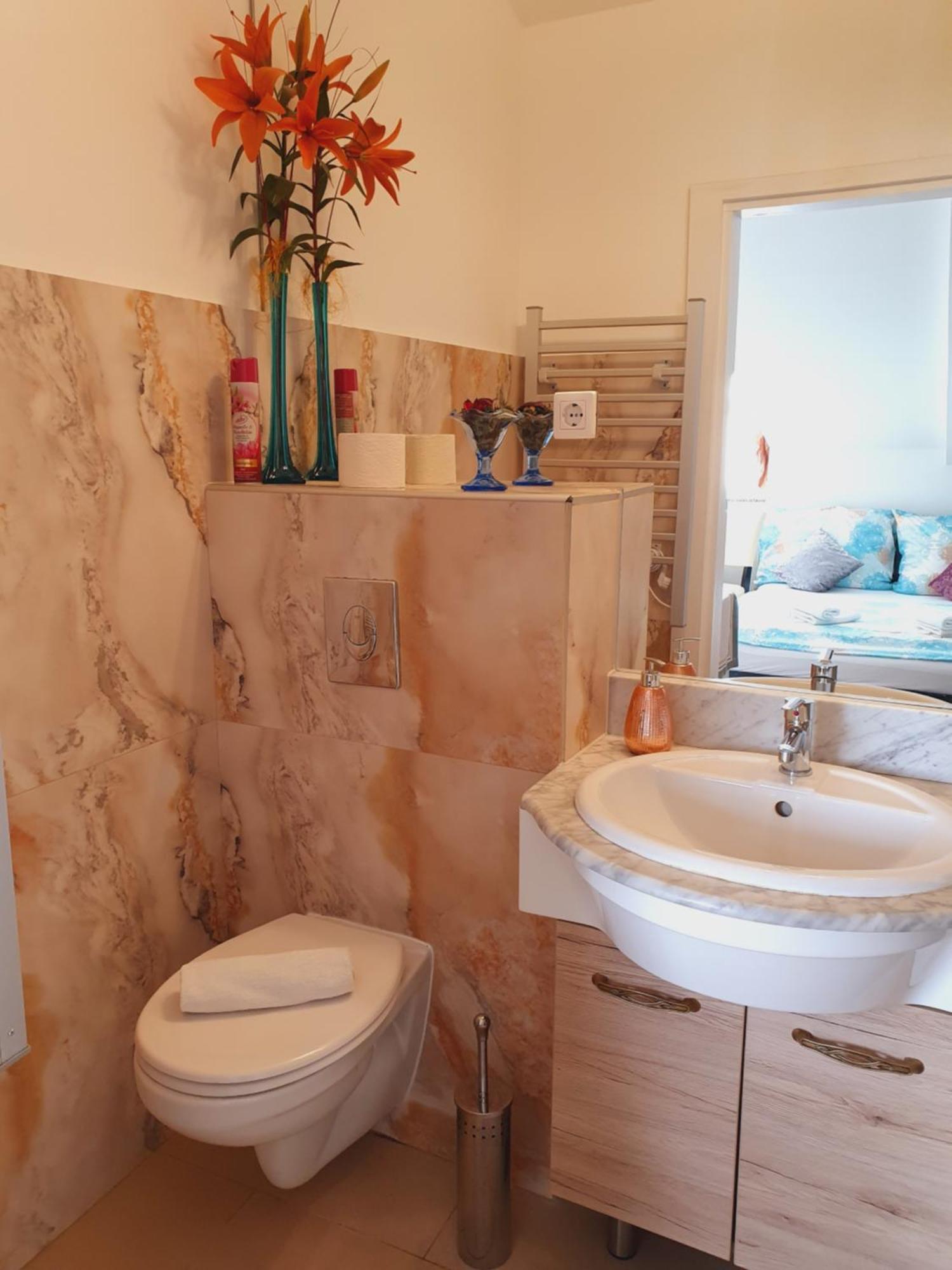 Karmelita Boutique Apartman Ödenburg Zimmer foto